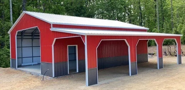 Metal Buidling with Lean-To